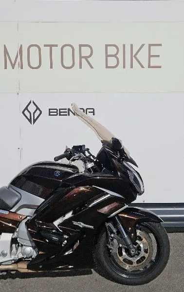 FJR 1300 AE