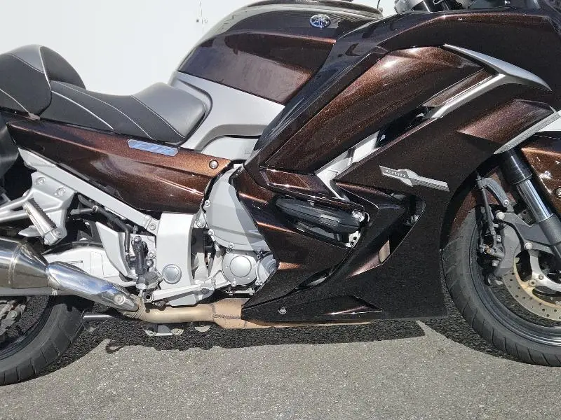 FJR 1300 AE