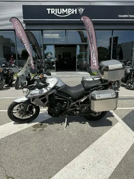 TIGER 800 XRX