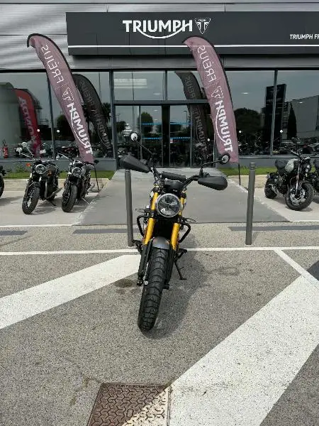 Scrambler 400 X
