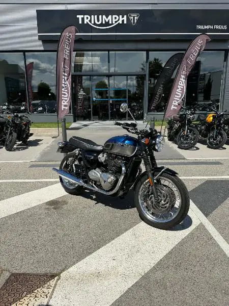 BONNEVILLE T120