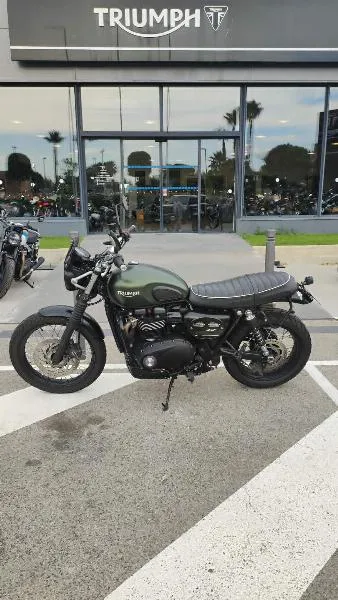 SCRAMBLER 900