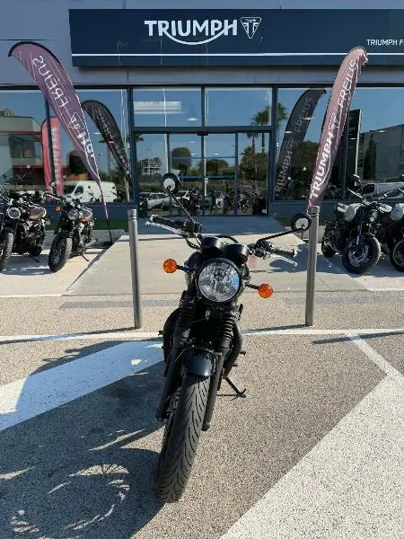 BONNEVILLE T120