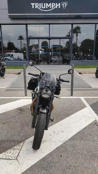 SPEED TWIN 900