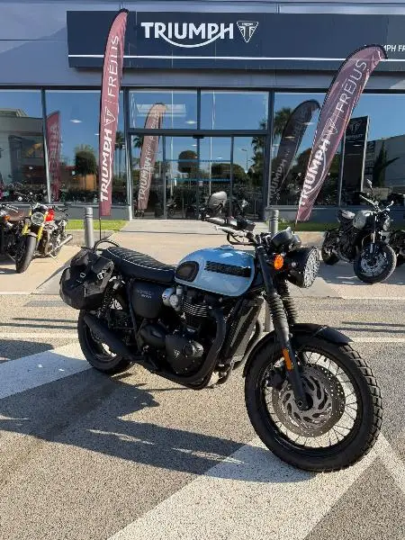 Bonneville T120 Black