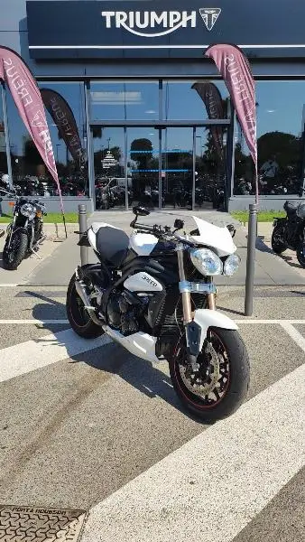SPEED TRIPLE 1050