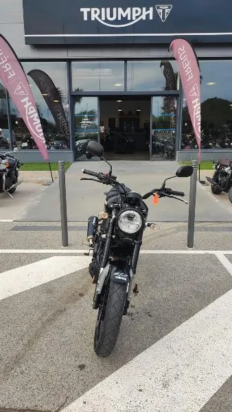 XSR 125