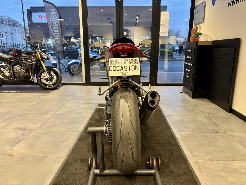 SPEED TRIPLE 1200 RR