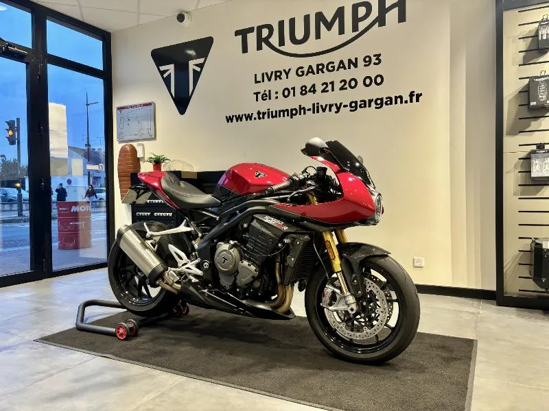 SPEED TRIPLE 1200 RR