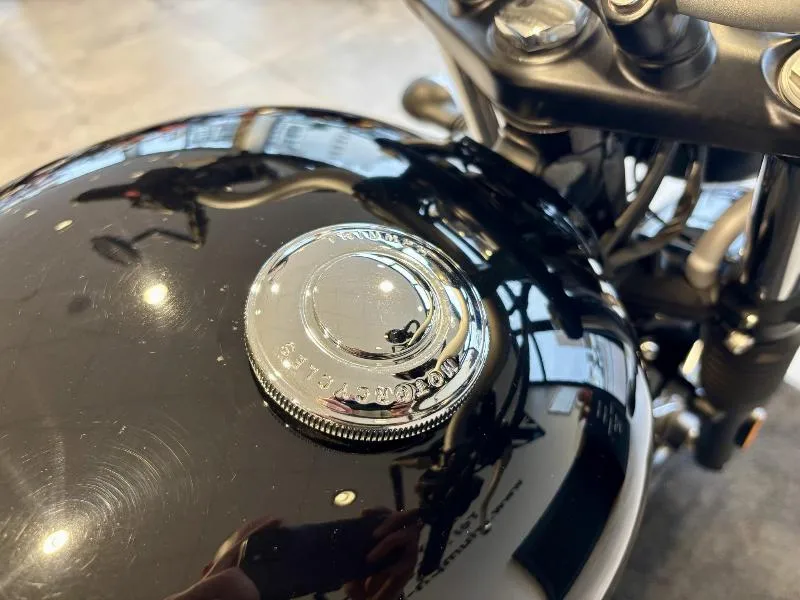 SCRAMBLER 900
