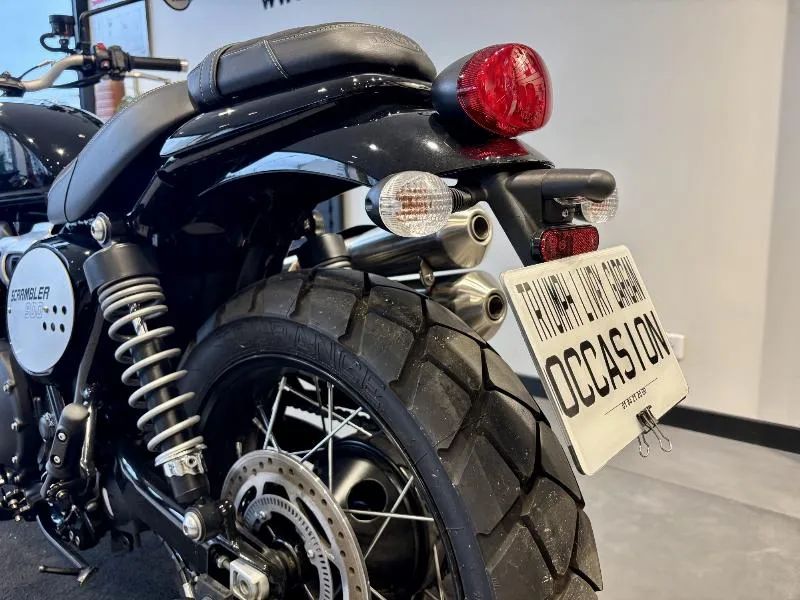 SCRAMBLER 900