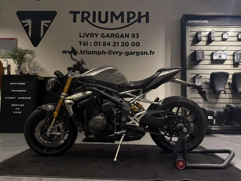 SPEED TRIPLE 1200 RS