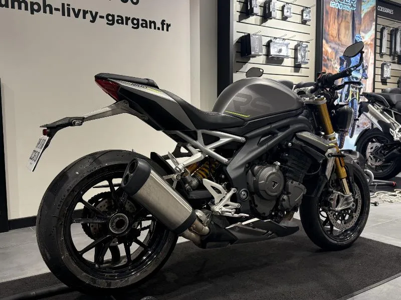 SPEED TRIPLE 1200 RS