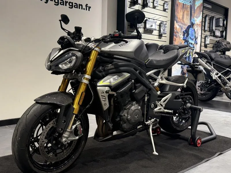 SPEED TRIPLE 1200 RS