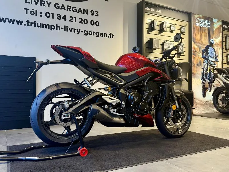 STREET TRIPLE 765 RS