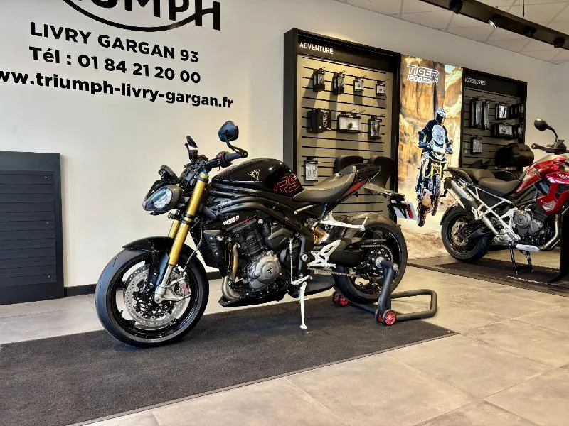 SPEED TRIPLE 1200 RS
