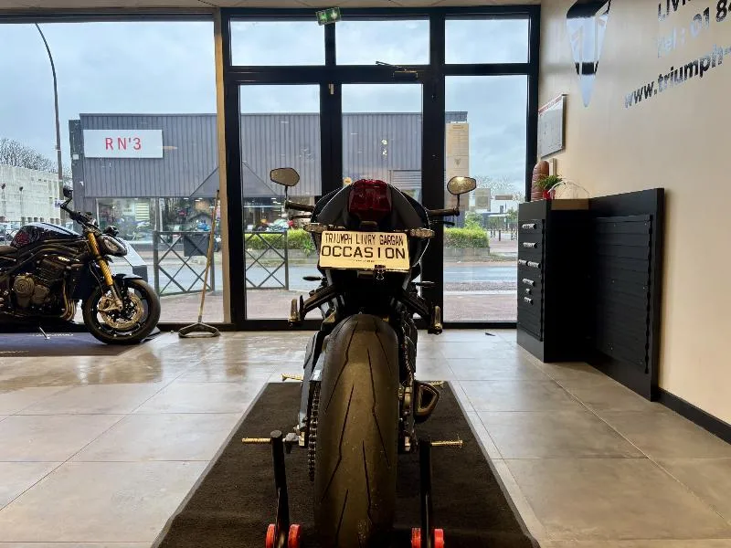 STREET TRIPLE 765 RS