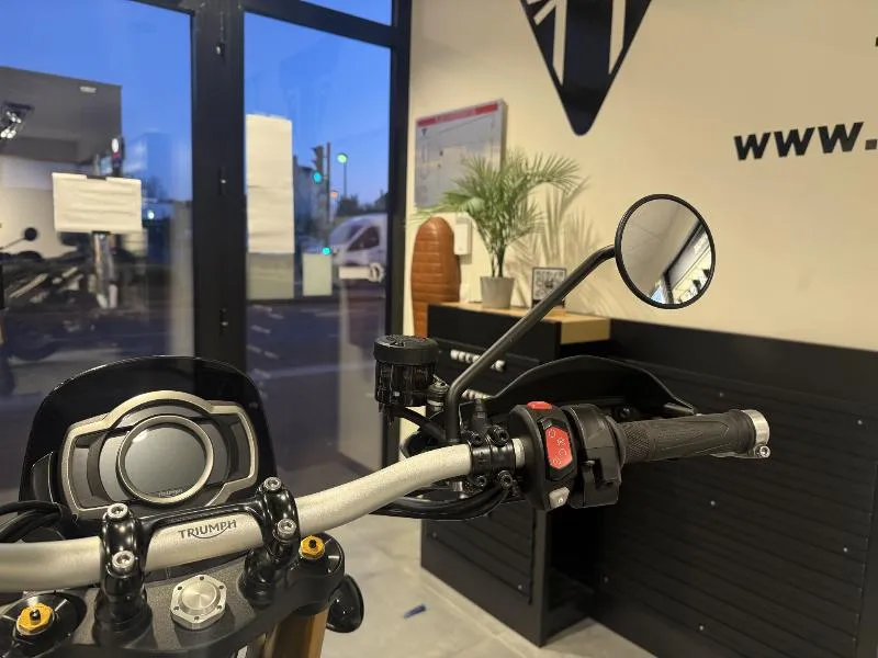 SCRAMBLER 1200 XE