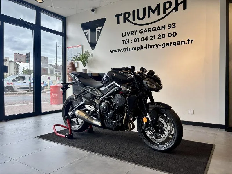 STREET TRIPLE 765 R A2
