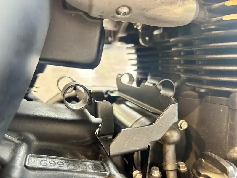 Bonneville T100