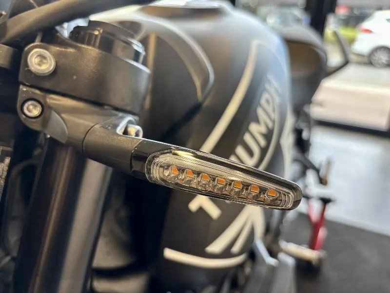 TRIDENT 660