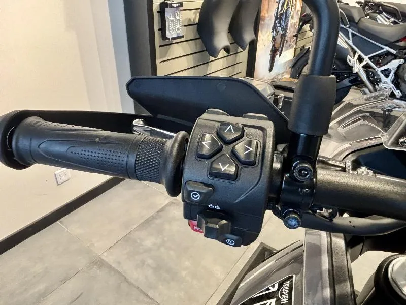 TIGER SPORT 800