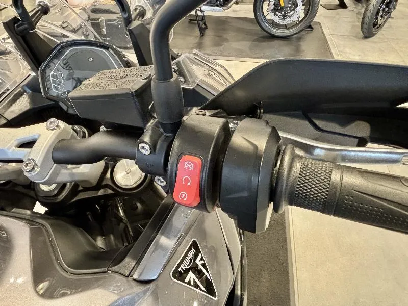 TIGER SPORT 800