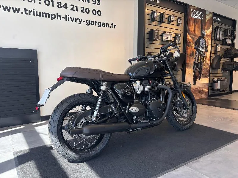 Bonneville T120 Black