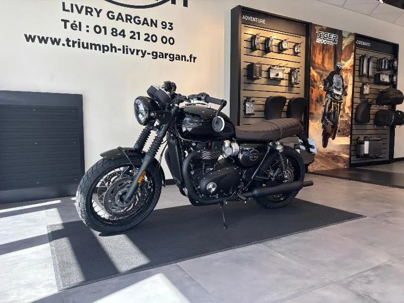 Bonneville T120 Black