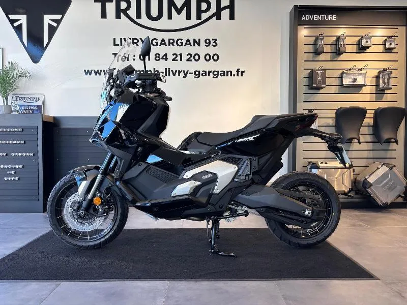 XADV 750 DCT