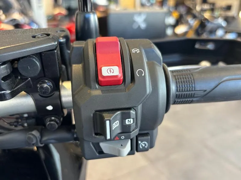 XADV 750 DCT
