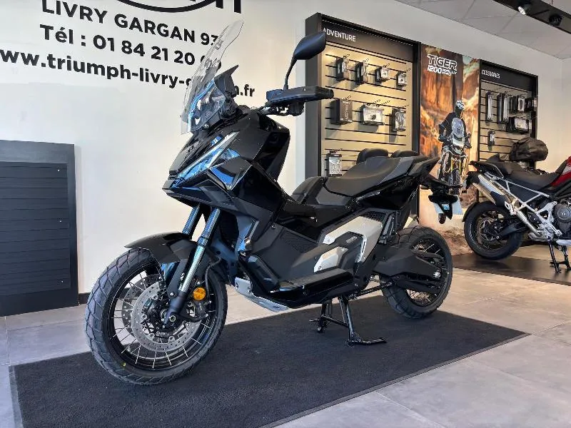 XADV 750 DCT