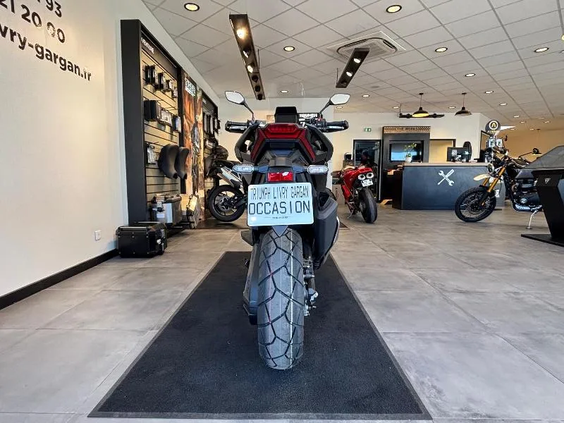 XADV 750 DCT
