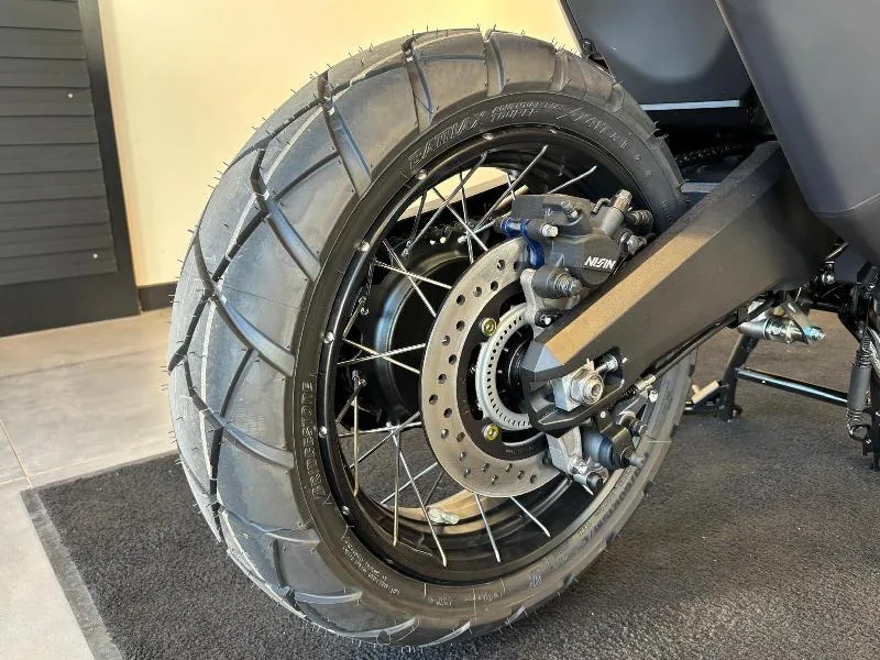 XADV 750 DCT