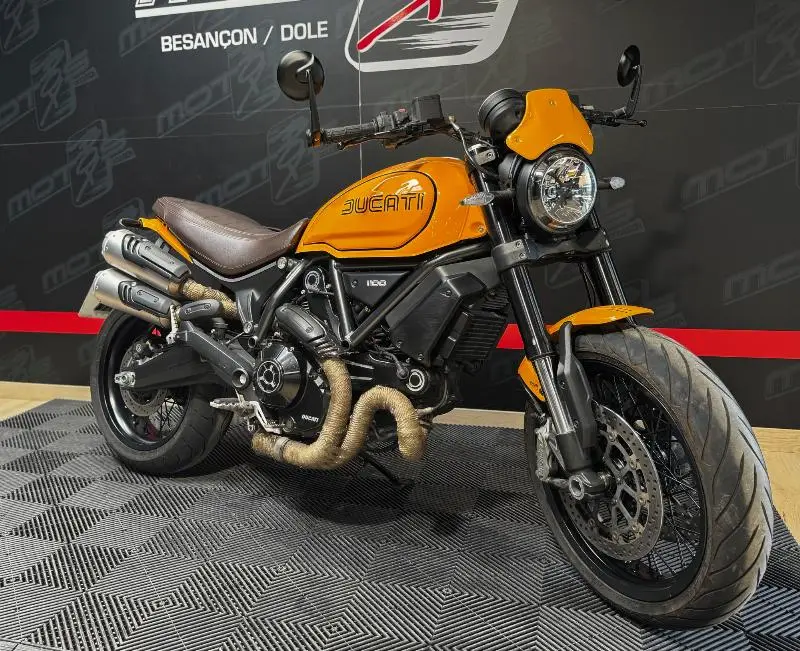 SCRAMBLER 1100 TRIBUTE PRO