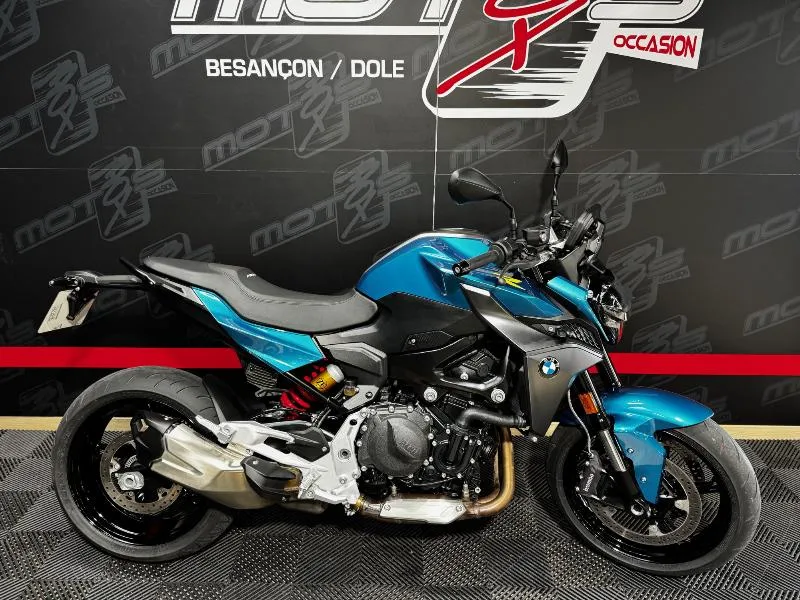 F 900 R