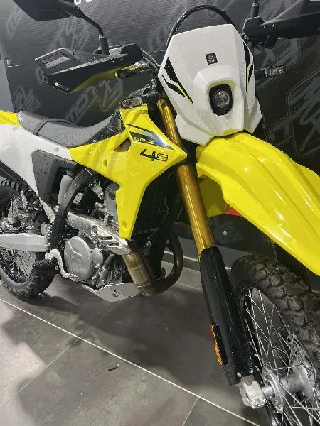 DR 400