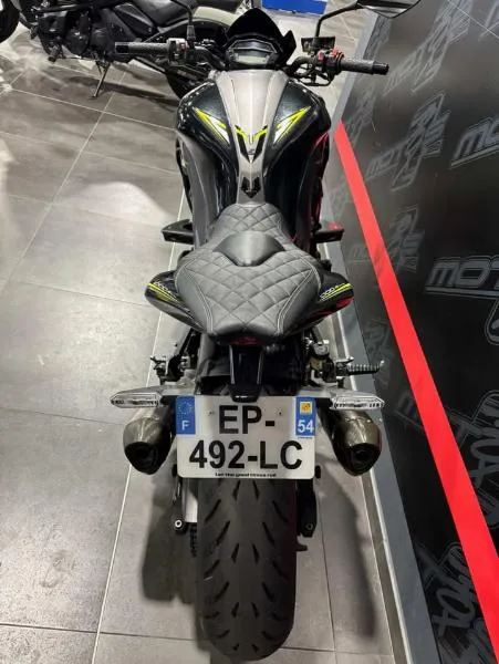 Z 1000