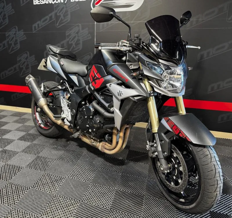 GSR 750
