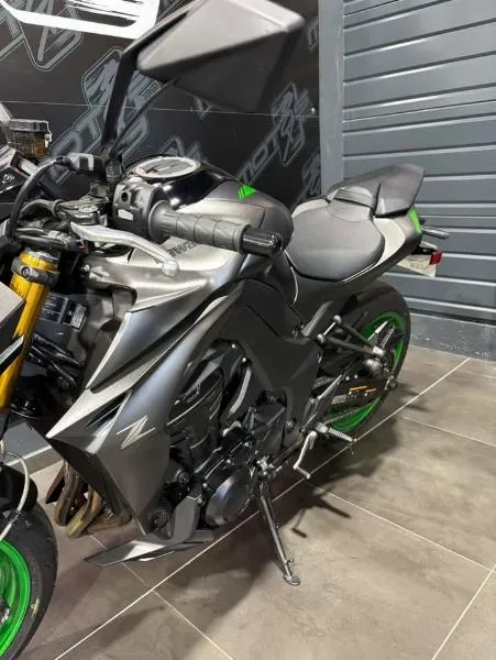 Z 1100 SE
