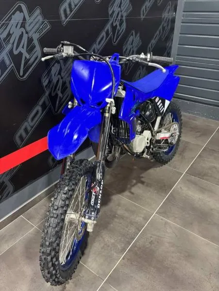 YZ85
