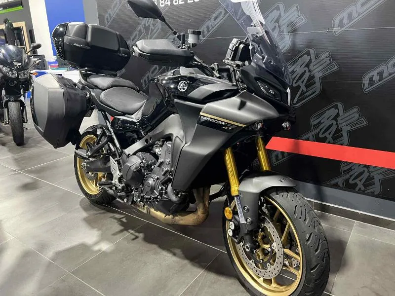 TRACER 9 GT