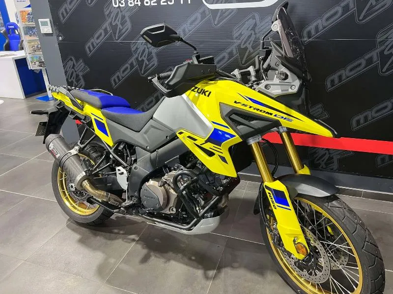 DL VSTROM 1050DE