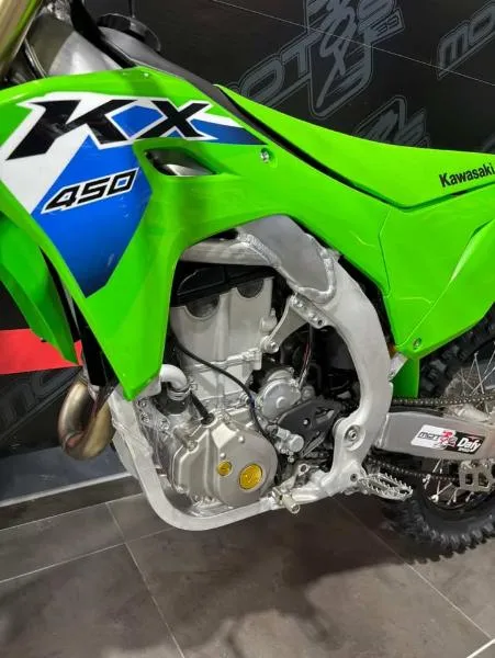 KXF 450