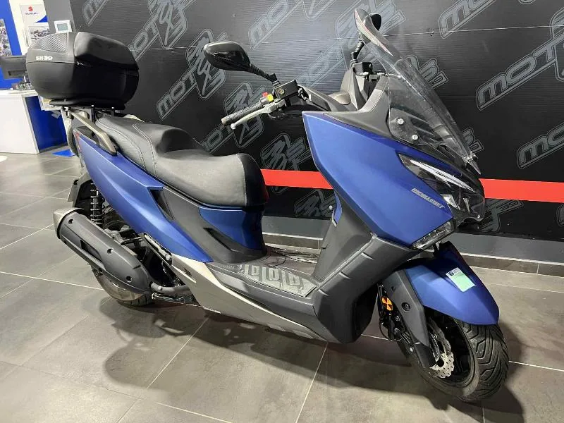 X.TOWN 125