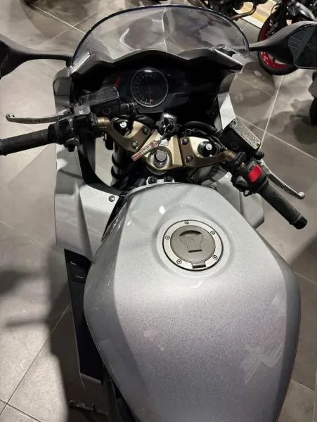 VFR 800 F