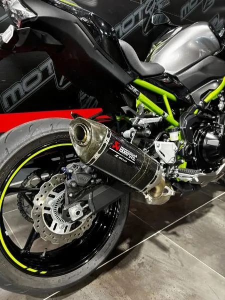 Z 900