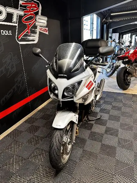 CBF 1000