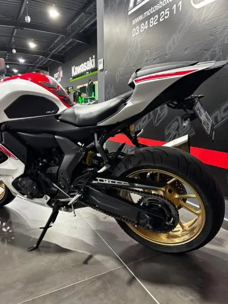 YZFR7 WORLD GP 60TH ANNIVERSARY