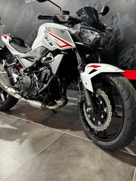 Z 400 J